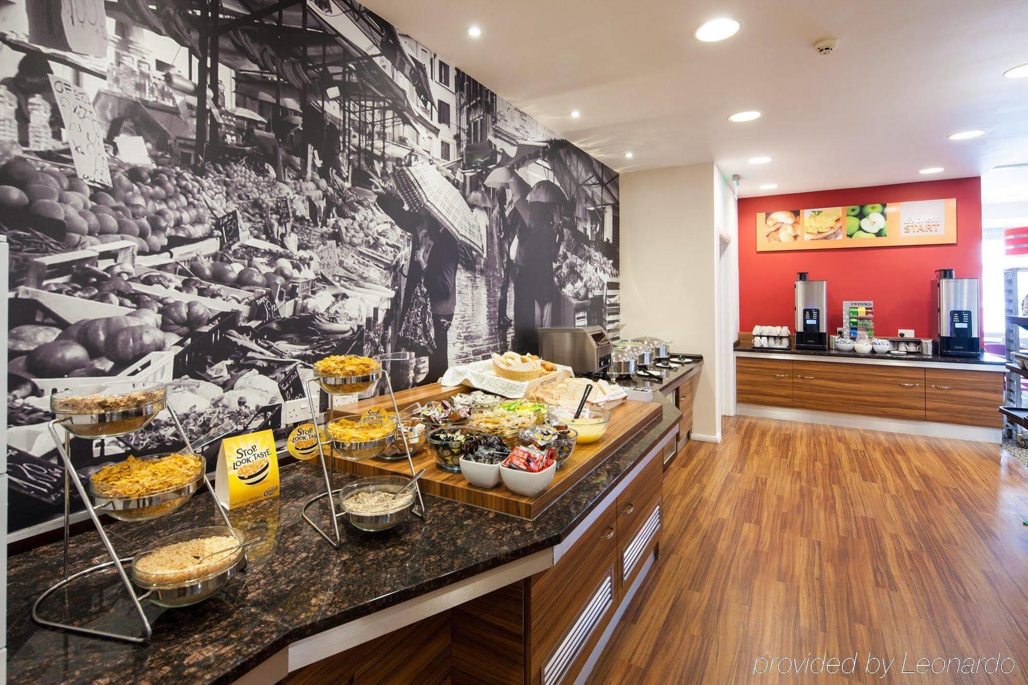 Holiday Inn Express Leicester City By Ihg Exterior photo
